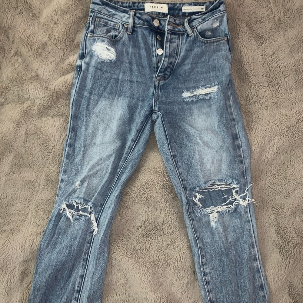 pacsun ripped mom jeans